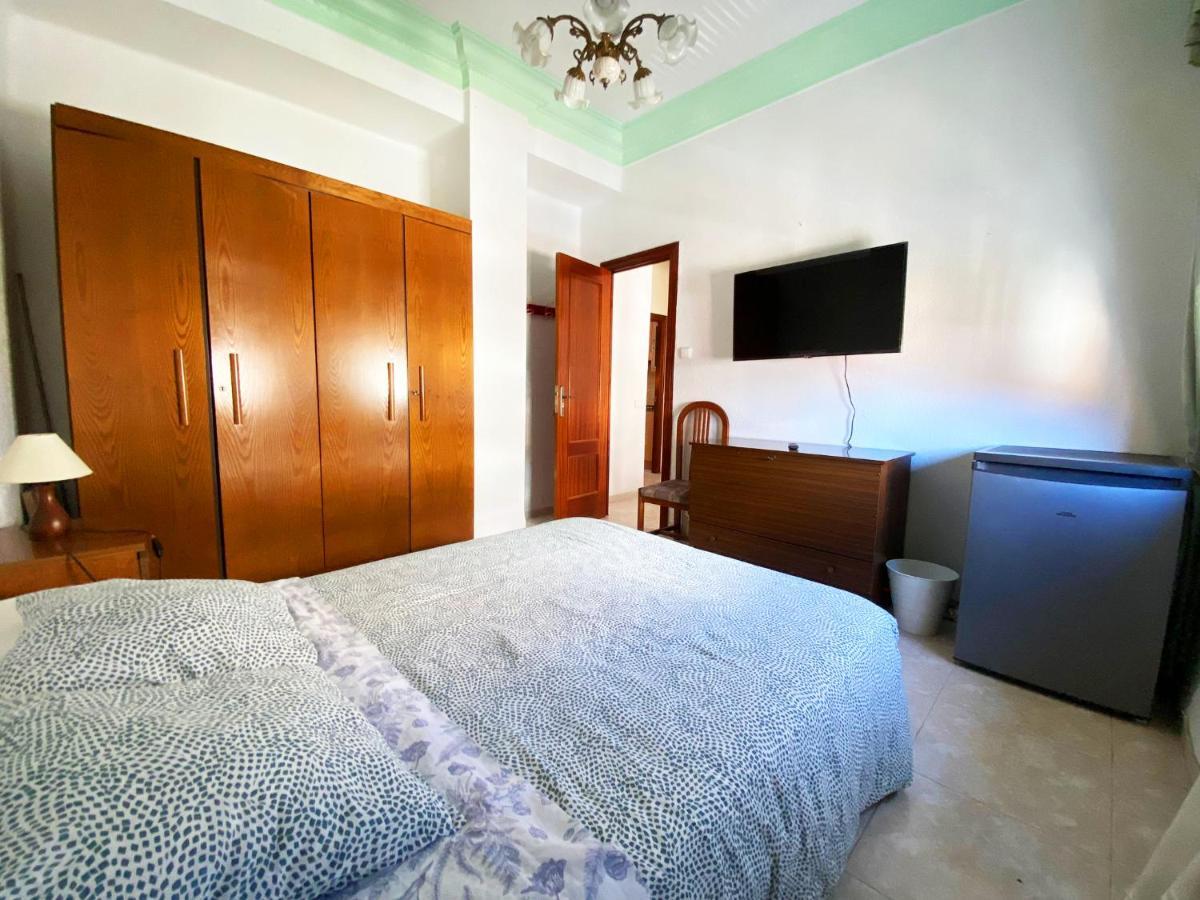 La Malvarrosa Beach Rooms In Shared Apartment Valência Exterior foto