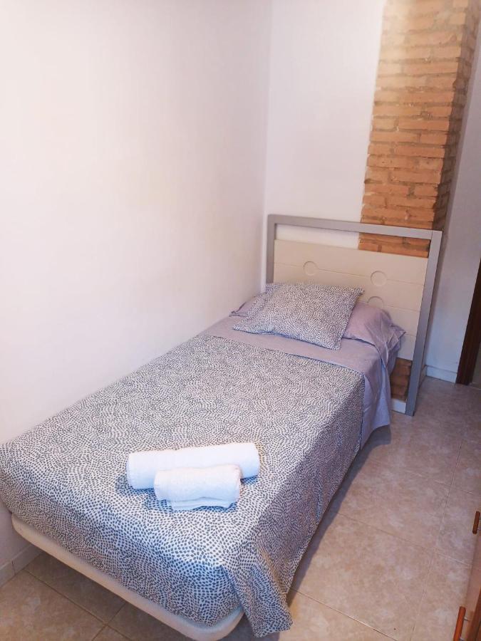 La Malvarrosa Beach Rooms In Shared Apartment Valência Exterior foto